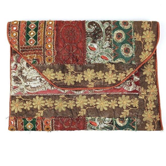 Sequin Patchwork Embroidered Silk Purse Clutch Purse Bag Recycled Fabric India - Picture 2 of 12